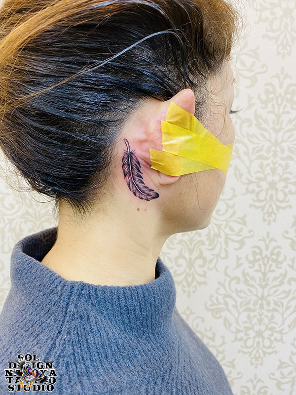 名古屋　タトゥー　女性